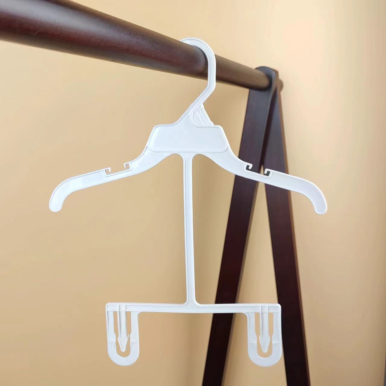 10 pcs Children's Plastic Suit - огляд і ціна Baby Clothing Hangers