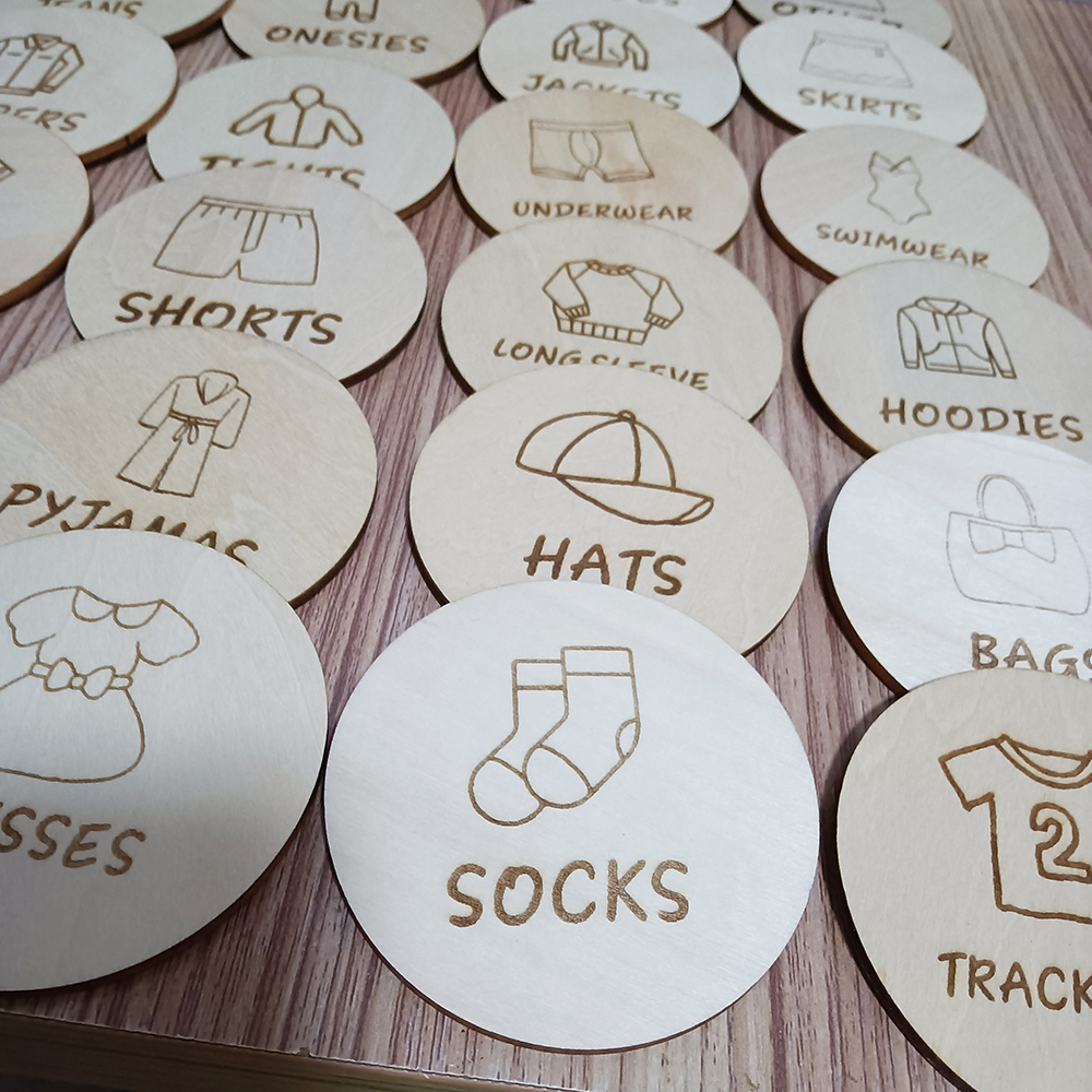 Wooden Wardrobe Labels, Kids C - огляд і ціна Baby Clothing Tags