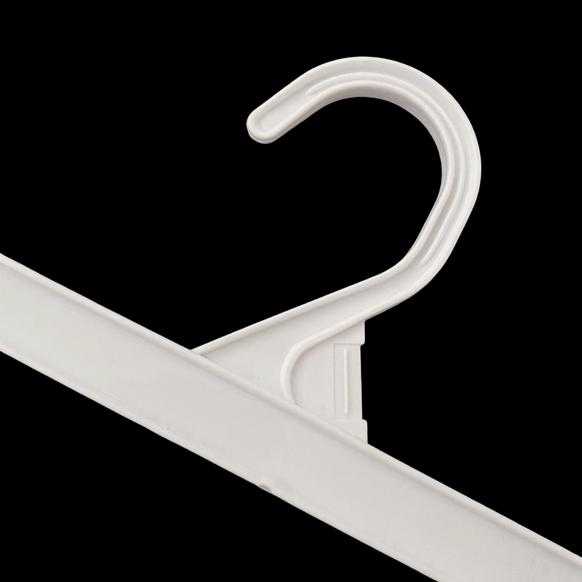 White Plastic Hanger For Child - огляд і ціна Baby Clothing Hangers